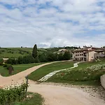 La Collina Dei Ciliegi 3*
