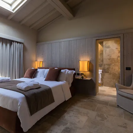 La Collina Dei Ciliegi 3*