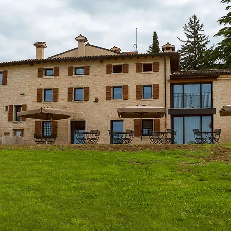 La Collina Dei Ciliegi ホテル